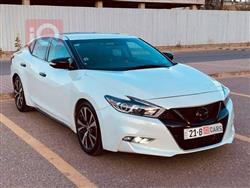 Nissan Maxima